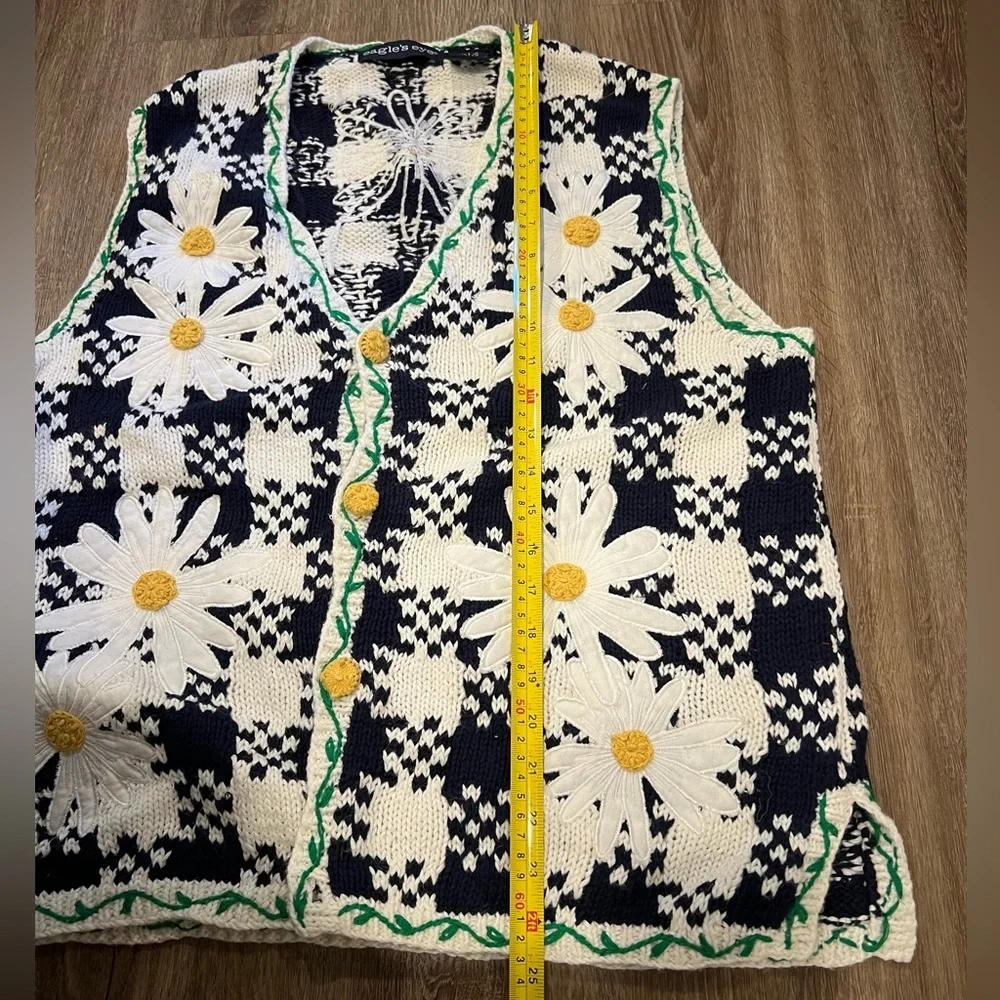 Navy & White Daisy Knit Vest with Yellow Accents - Picture 5 of 10